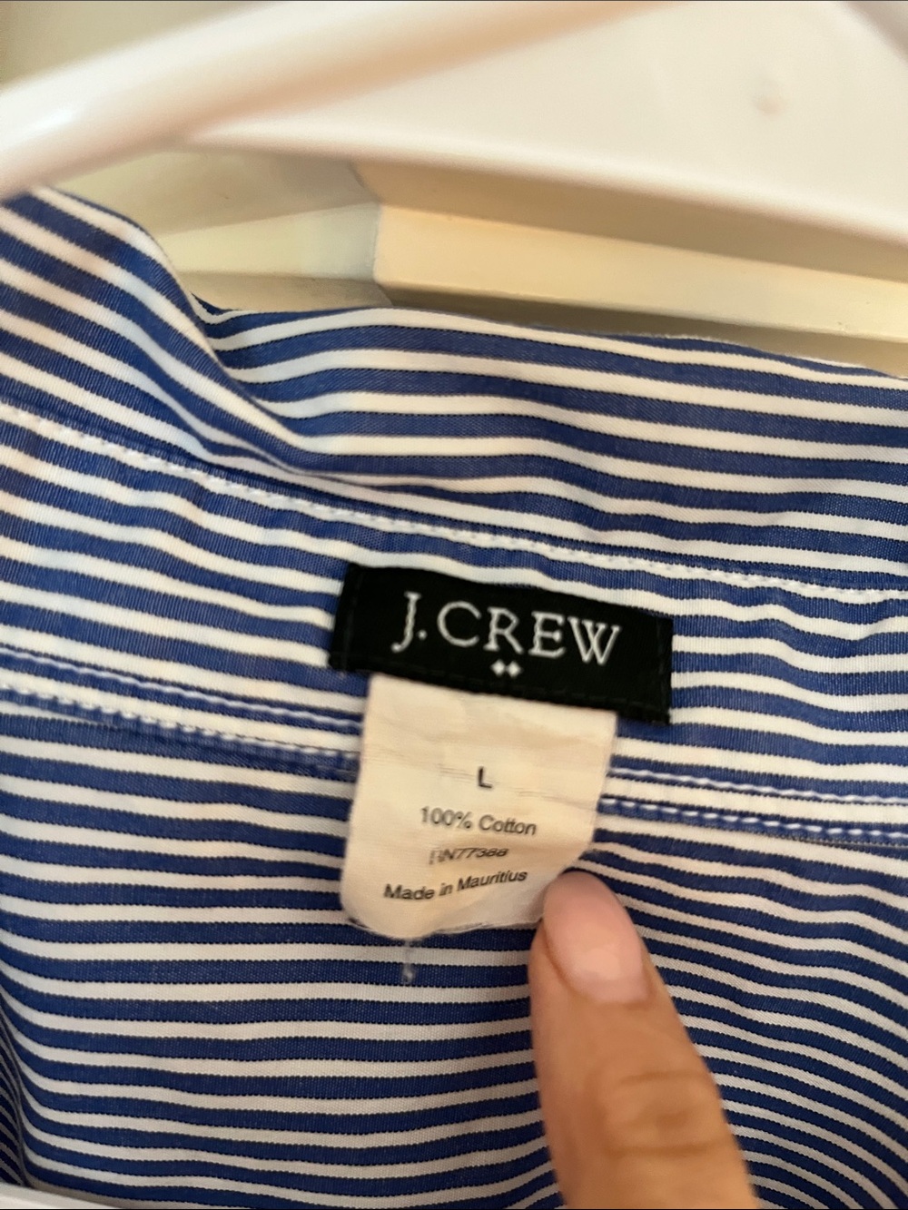 Blue and White Pinstripe Cotton Button-Down Shirt Large - Picture 3 of 7
